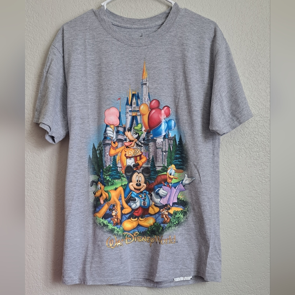 Disneyland Resort Hanes Mickey Mouse Graphic Tee Size Medium